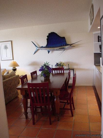 1800 Atlantic Suites Key West Restaurant foto