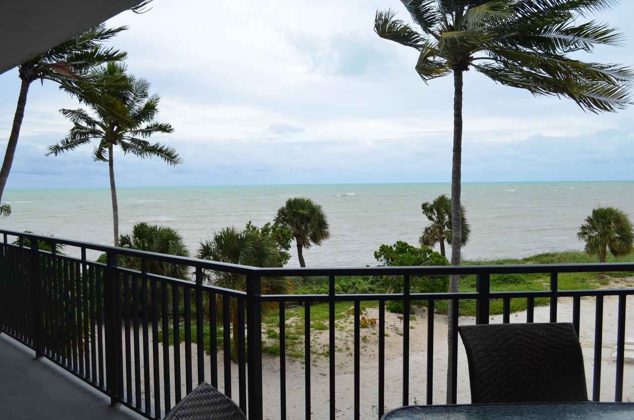 1800 Atlantic Suites Key West Exterior foto
